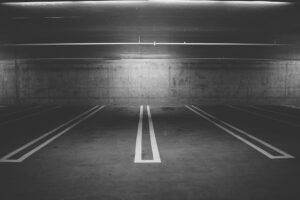 3 Essential Tips For Parking Lot RepairsAtlantic Maintenance Group
